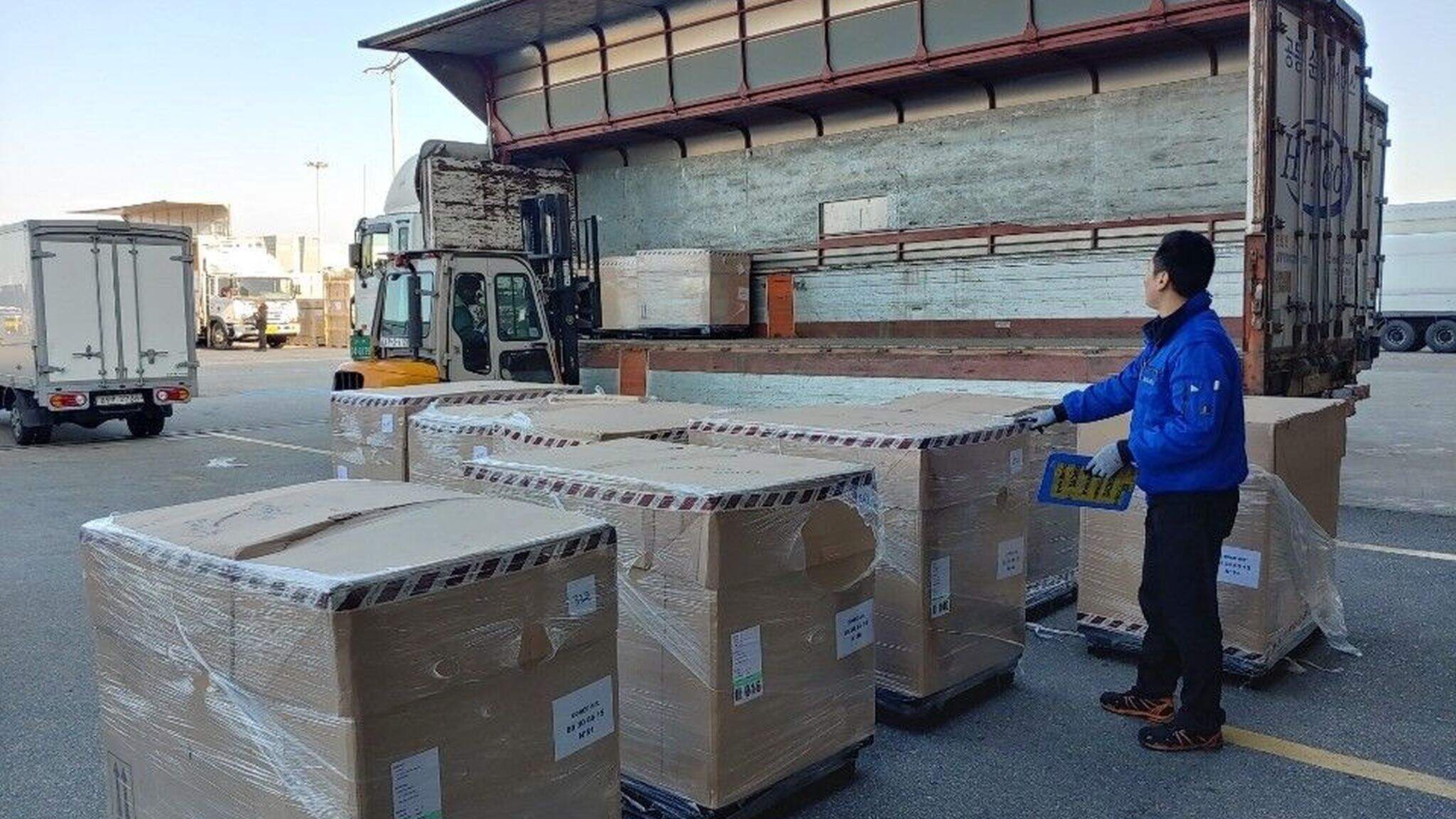 DACHSER Korea successfully completed an urgent shipment before the Christmas holidays.